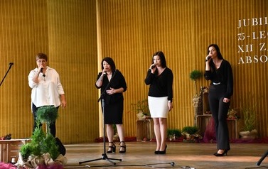 Jubileusz 75-lecia Liceum Og&oacute;lnokształcącego im. A. Mickiewicza w G&oacute;rze i XII Zjazd Absolwent&oacute;w 1