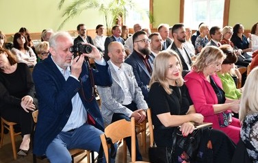 Jubileusz 75-lecia Liceum Og&oacute;lnokształcącego im. A. Mickiewicza w G&oacute;rze i XII Zjazd Absolwent&oacute;w 31