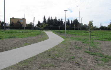 Zagospodarowanie przestrzeni publicznej przy Al. Jagiellon&oacute;w w m. G&oacute;ra 9
