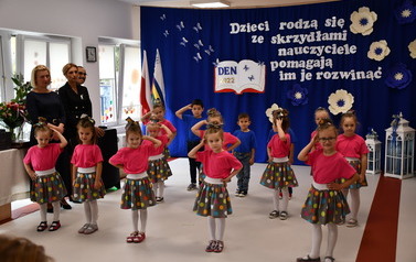 Dzień Edukacji Narodowej i otwarcie Przedszkola Publicznego nr 3 im. Jasia i Małgosi 51