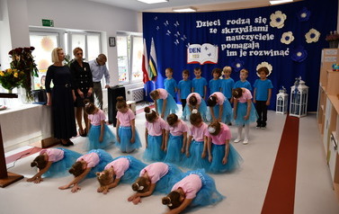 Dzień Edukacji Narodowej i otwarcie Przedszkola Publicznego nr 3 im. Jasia i Małgosi 58
