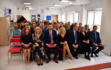 Dzień Edukacji Narodowej i otwarcie Przedszkola Publicznego nr 3 im. Jasia i Małgosi 63