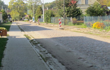Zabudowa rowu gminnego i wykonanie zjazd&oacute;w na posesje w m. Zawieśącice 2