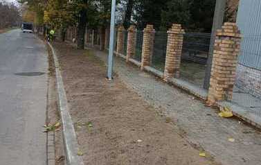 Budowa oświetlenia drogowego w m. G&oacute;ra - ul. Dworcowa 1