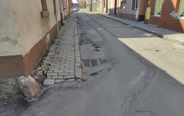 1617354517054