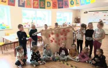 1 (10)