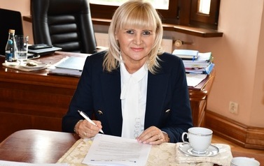 Podpisano umowę na &bdquo;Termomodernizację Szkoły Podstawowej nr 3 przy ul. Poznańskiej w m. G&oacute;ra&rdquo; 2