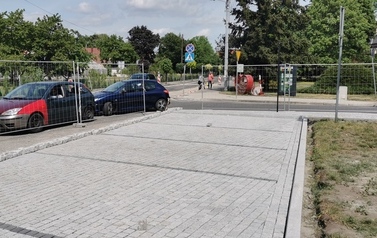 Wymiana nawierzchni drogi i chodnik&oacute;w ul. Mickiewicza w m. G&oacute;ra &ndash; etap I 13