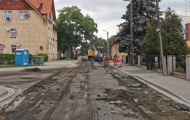 Przebudowa ul. A. Mickiewicza w G&oacute;rze 12