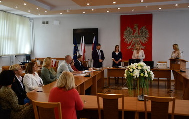 Konkursy na stanowiska dyrektor&oacute;w szk&oacute;ł i przedszkola 1