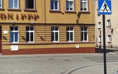 Uzupełnienie oznakowania na ul. Plac Bolesława Chrobrego w G&oacute;rze 3