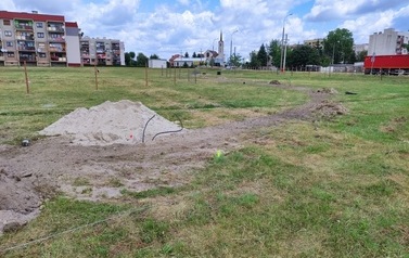 Zagospodarowanie przestrzeni publicznej przy Al. Jagiellon&oacute;w w m. G&oacute;ra  w związku z prowadzeniem zajęć dla dzieci z rodzin dysfunkcyjnych 4