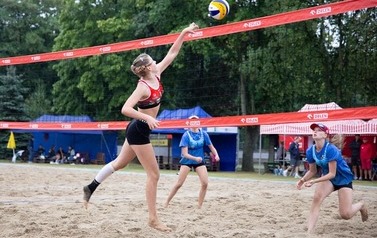 Finał Mistrzostw Polski Młodziczek w Siatk&oacute;wce Plażowej 4