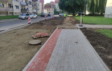 Poprawa stanu nawierzchni jezdni i chodnik&oacute;w ul. J. Korczaka w m. G&oacute;ra 4