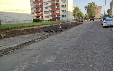 Poprawa stanu nawierzchni jezdni i chodnik&oacute;w ul. J. Korczaka w m. G&oacute;ra 5