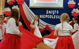 SP3: Niech nam żyje Niepodległa 17