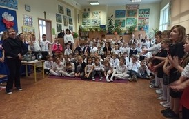 SP3: Niech nam żyje Niepodległa 34