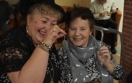 Seniorzy świętowali Andrzejki 6