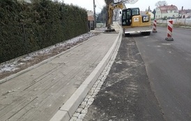Przebudowa chodnika G&oacute;ra - Stara G&oacute;ra w pasie drogi wojew&oacute;dzkiej nr 323 &ndash; odcinek  od km 23+850 do km 24+120 (skrzyżowanie w Starej G&oacute;rze) 4