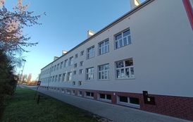 Termomodernizacja budynku Szkoły Podstawowej nr 3 przy ul. Poznańskiej w m. G&oacute;ra 5