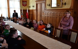 Spotkanie Burmistrz G&oacute;ry z uczniami SP3 8