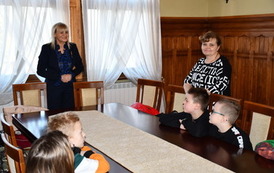 Spotkanie Burmistrz G&oacute;ry z uczniami SP3 10