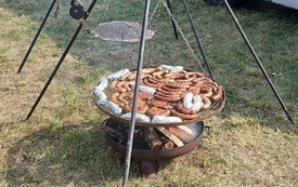 9363
