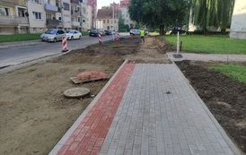 Poprawa stanu nawierzchni jezdni i chodnik&oacute;w ul. J. Korczaka w m. G&oacute;ra 4