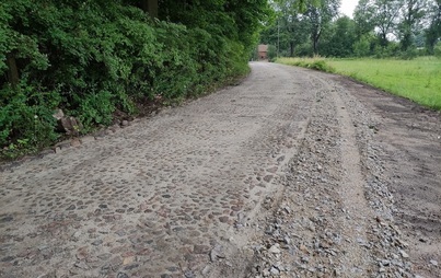 Zdjęcie do Zakończono przebudowę drogi w Bronowie