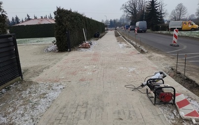 Zdjęcie do Przebudowa chodnika G&oacute;ra-Stara G&oacute;ra w pasie drogi wojew&oacute;dzkiej nr 323