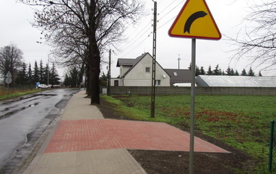 Zdjęcie do Przebudowa chodnika G&oacute;ra-Stara G&oacute;ra w pasie drogi wojew&oacute;dzkiej nr 323