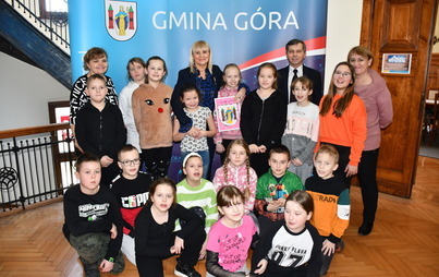 Zdjęcie do Uczniowie SP3 z wizytą u Burmistrz G&oacute;ry