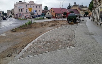 Zdjęcie do Przebudowa skrzyżowania dr&oacute;g wojew&oacute;dzkich nr 323 i nr 324 w m. G&oacute;ra &ndash; budowa ronda