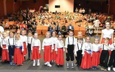 Zdjęcie do Przedszkolaki z PP1 w rytmach z r&oacute;żnych stron świata