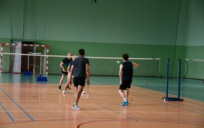 Zdjęcie do  I Charytatywny Miting Badmintonowy &ndash; Niebieski