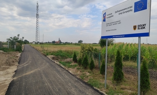 Zdjęcie do Zaawansowane prace przy budowie ścieżki rowerowo-turystycznej w ramach ZIT LGOF