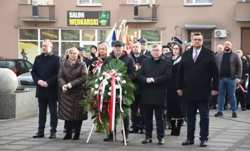 Zdjęcie do Uroczyste obchody 80. Rocznicy Powrotu Ziemi G&oacute;rowskiej do Macierzy