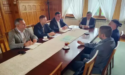 Zdjęcie do Spotkanie w sprawie zalewu w Ryczeniu