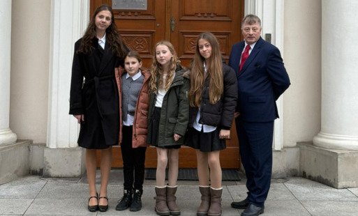 Zdjęcie do Delegacja z Witoszyc na obchodach 100. rocznicy śmierci Władysława Reymonta