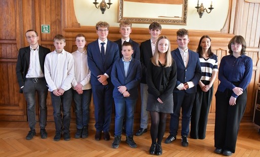Zdjęcie do Sesja inauguracyjna Młodzieżowej Rady Miejskiej G&oacute;ry