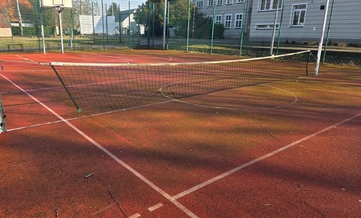 Zdjęcie do Poprawa stanu technicznego kompleksu boisk ORLIK 2012 przy ZSPiP w Czerninie