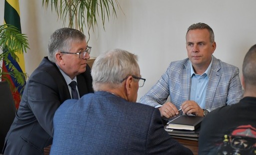 Zdjęcie do Spotkanie dotyczące sytuacji wodociągowej