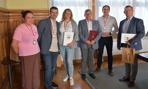 Zdjęcie do Nagrody dla najlepszych zawodnik&oacute;w i zawodniczek wręczone!